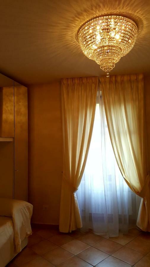 Ivana Sweet House Desenzano del Garda Exteriér fotografie